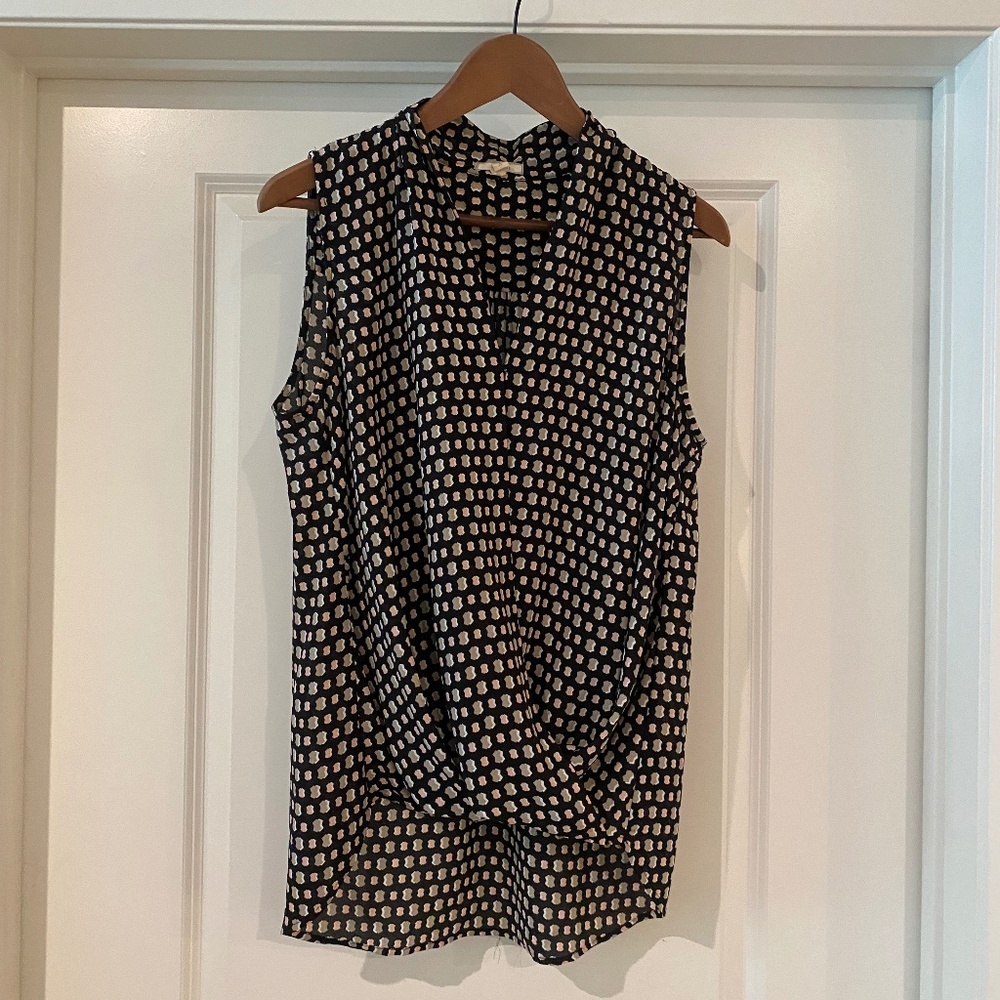 Pleione twisted hi-low sleeveless blouse, M